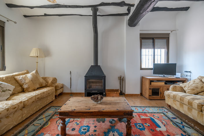Image No.5-6 Bed Country House for sale