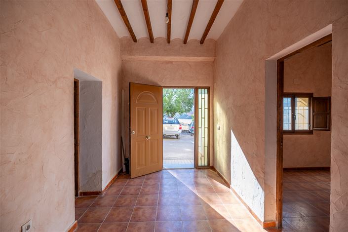 Image No.12-4 Bed Country House for sale