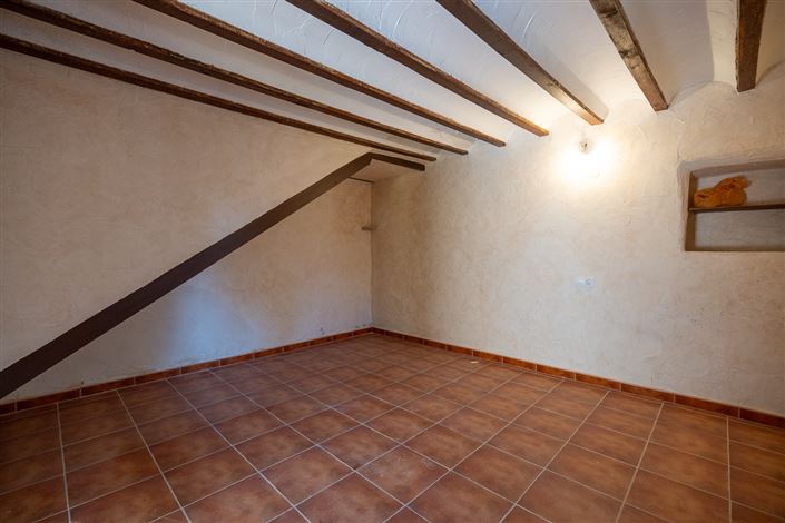 Image No.9-4 Bed Country House for sale