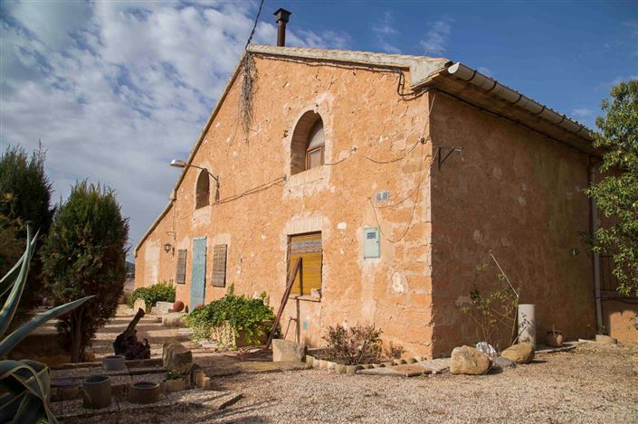 Image No.1-Maison de campagne de 4 chambres à vendre à Yecla