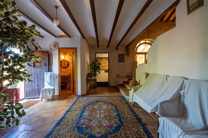 Image No.19-4 Bed Country House for sale