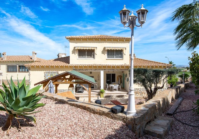 Image No.1-Villa de 4 chambres à vendre à Algorfa