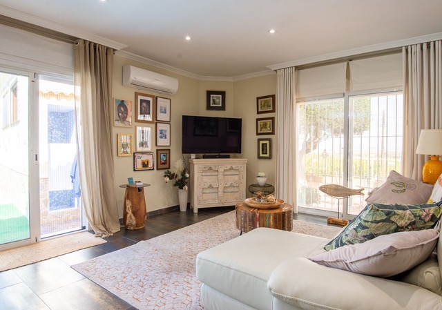 Image No.15-4 Bed Villa for sale