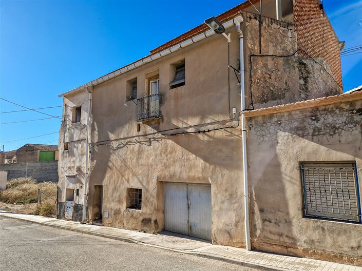 Image No.28-5 Bed Townhouse for sale