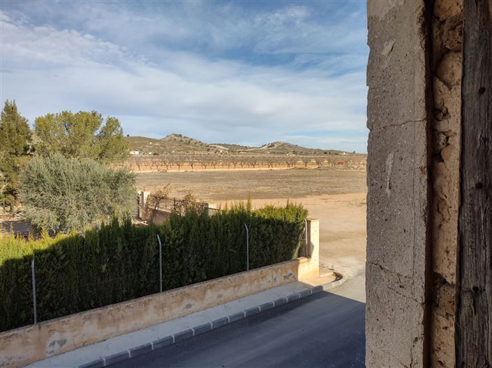 Image No.10-5 Bed Country House for sale