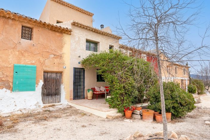 Image No.2-Maison de campagne de 3 chambres à vendre à Pinoso