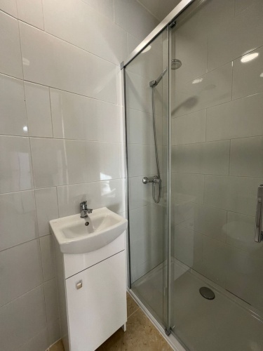 Image No.15-3 Bed Townhouse for sale