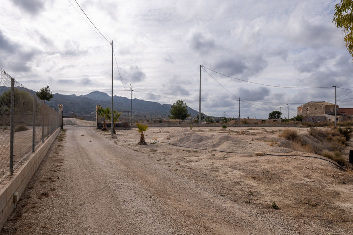 Image No.28-4 Bed Country House for sale