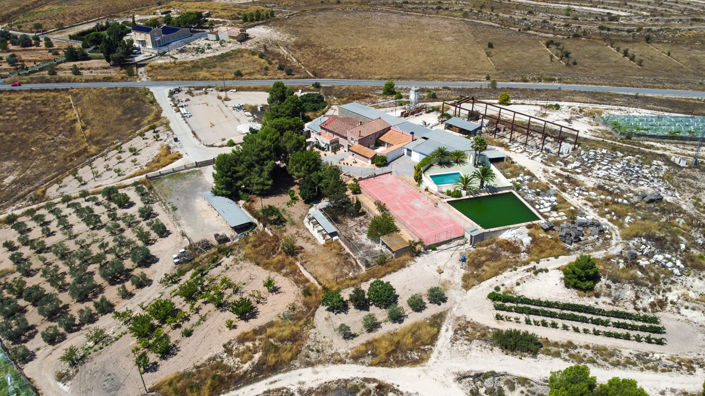 Image No.7-6 Bed Country House for sale