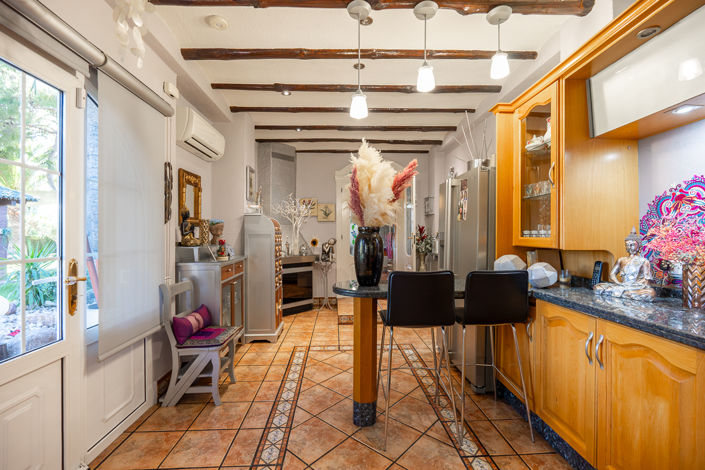 Image No.18-Villa de 5 chambres à vendre à Elda