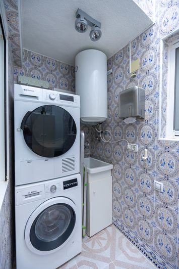 Image No.27-Villa de 5 chambres à vendre à Elda