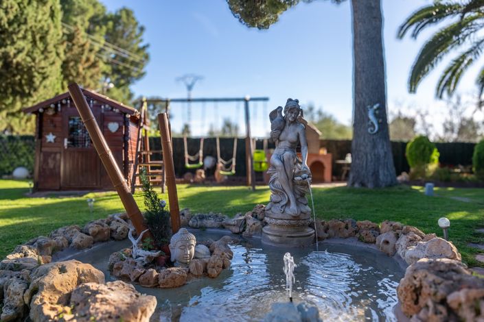 Image No.4-Villa de 5 chambres à vendre à Elda