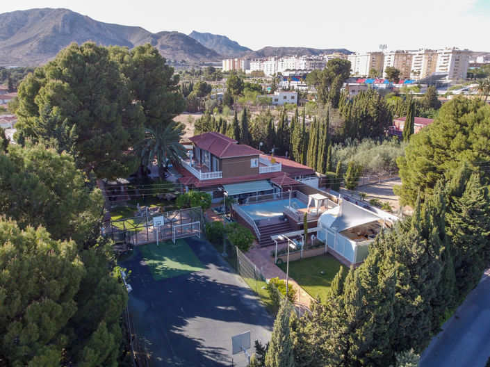 Image No.6-Villa de 5 chambres à vendre à Elda