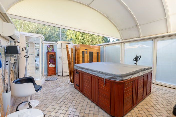 Image No.9-Villa de 5 chambres à vendre à Elda