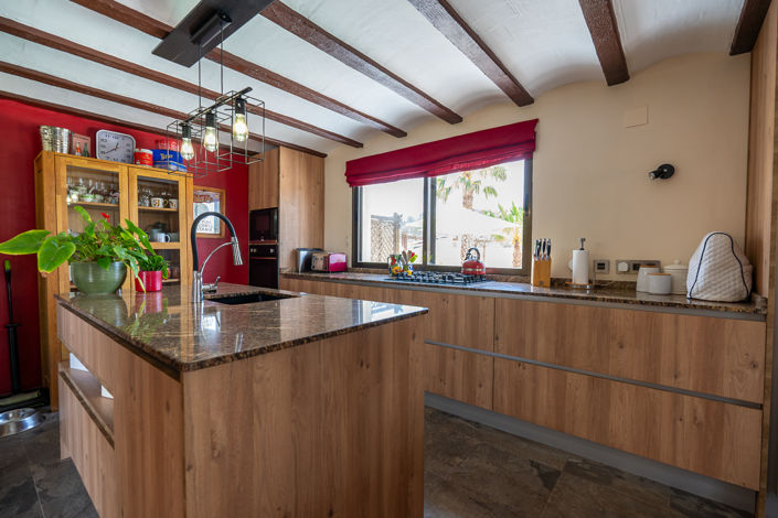 Image No.18-7 Bed Villa for sale