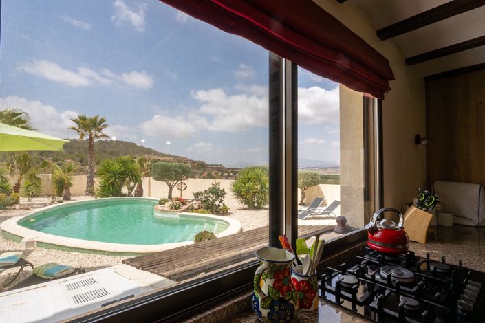 Image No.21-7 Bed Villa for sale