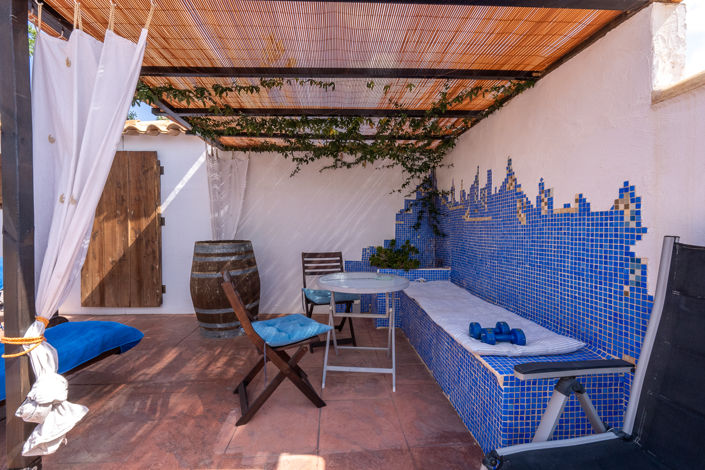 Image No.11-6 Bed Farmhouse for sale