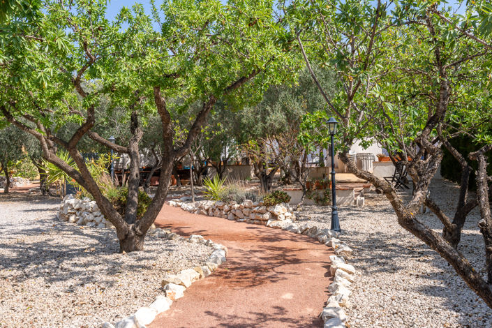 Image No.24-6 Bed Farmhouse for sale