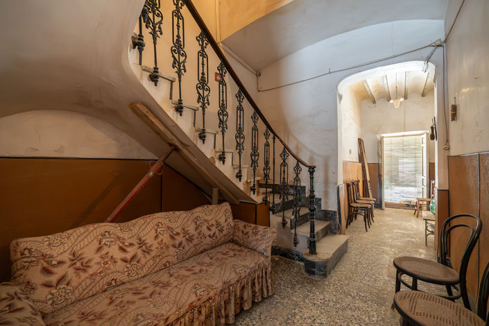 Image No.11-4 Bed Townhouse for sale