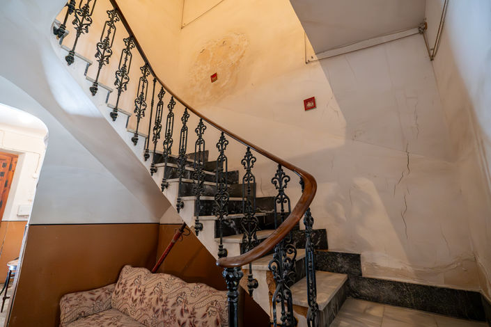 Image No.18-4 Bed Townhouse for sale