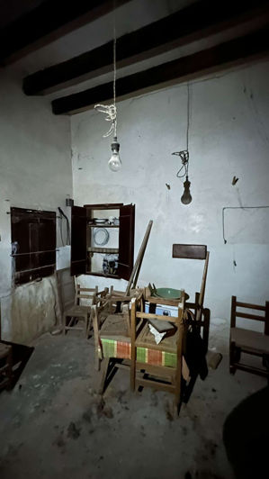 Image No.8-6 Bed Country House for sale