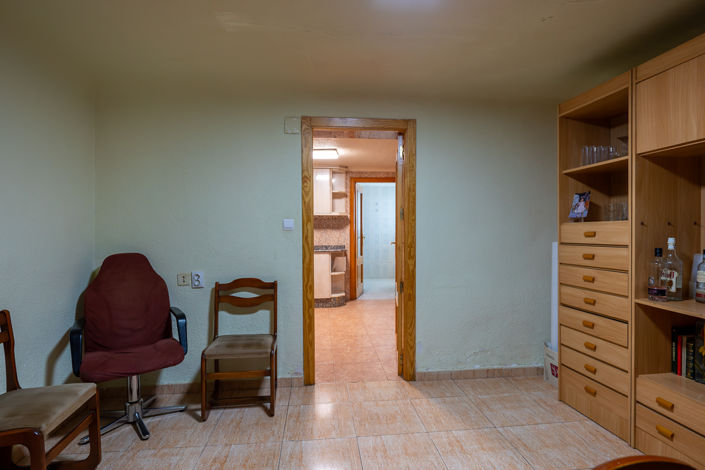 Image No.12-5 Bed Country House for sale