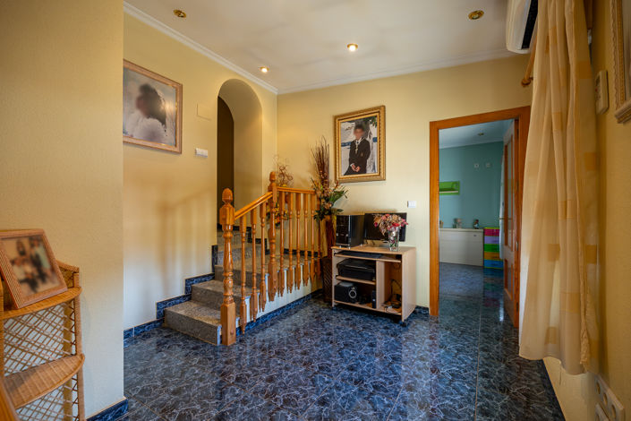 Image No.25-5 Bed Country House for sale