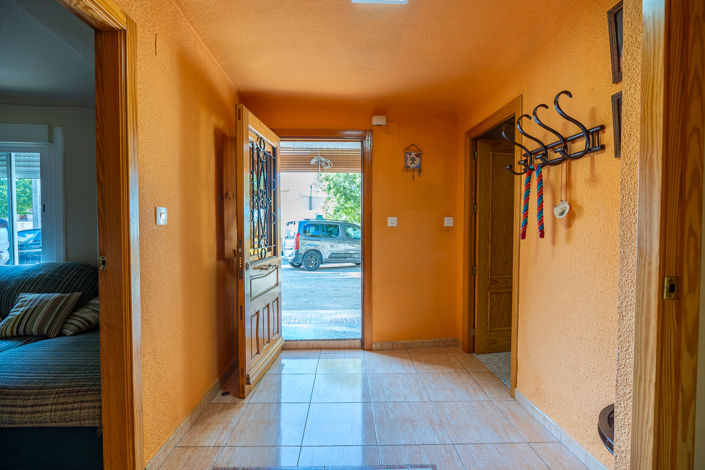 Image No.3-5 Bed Country House for sale