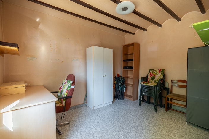 Image No.7-5 Bed Country House for sale