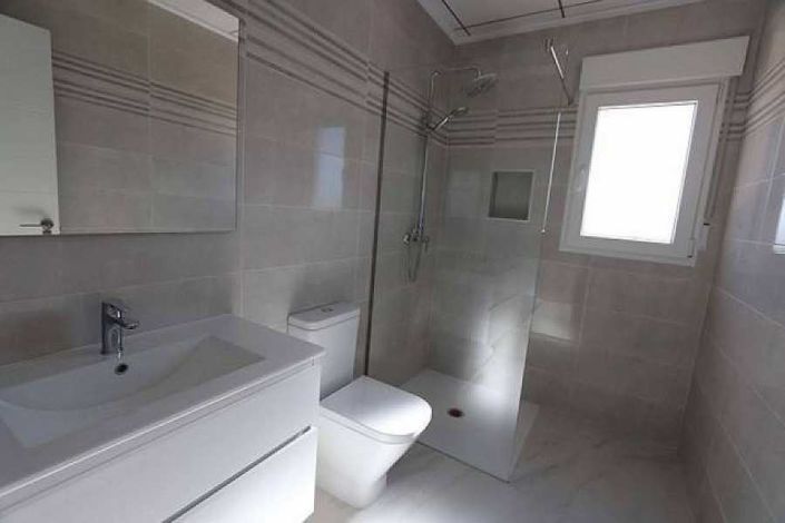 Image No.11-3 Bed Villa for sale