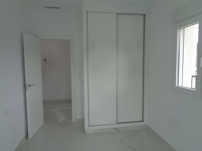 Image No.23-4 Bed Villa for sale