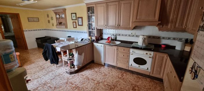 Image No.4-Maison de ville de 4 chambres à vendre à Pinoso