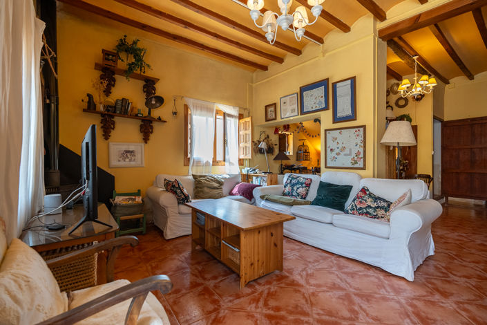 Image No.5-7 Bed Country House for sale