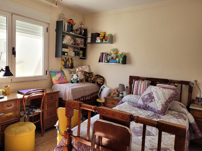 Image No.10-5 Bed Townhouse for sale