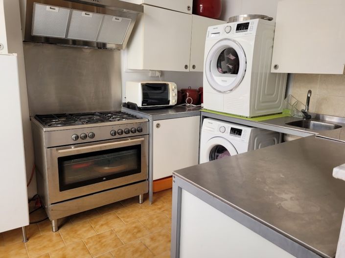 Image No.5-5 Bed Townhouse for sale