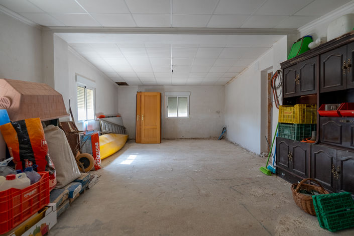 Image No.25-3 Bed Country House for sale