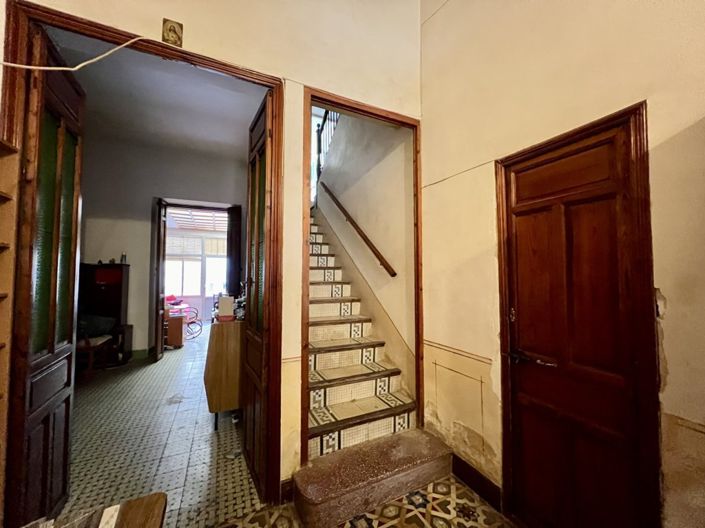 Image No.3-5 Bed Townhouse for sale