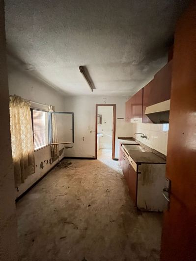 Image No.6-3 Bed Townhouse for sale