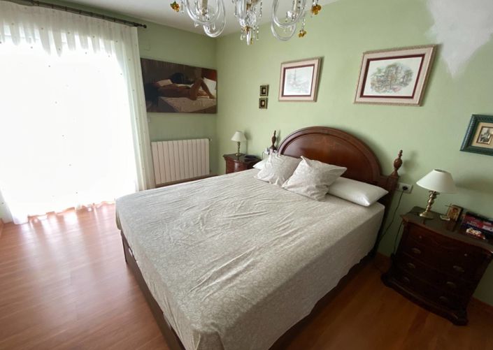 Image No.30-Maison de ville de 3 chambres à vendre à Sax