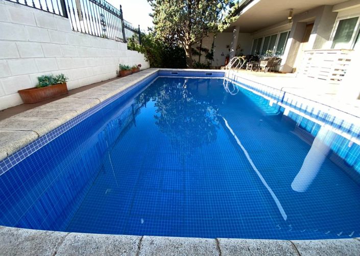 Image No.4-Maison de ville de 3 chambres à vendre à Sax