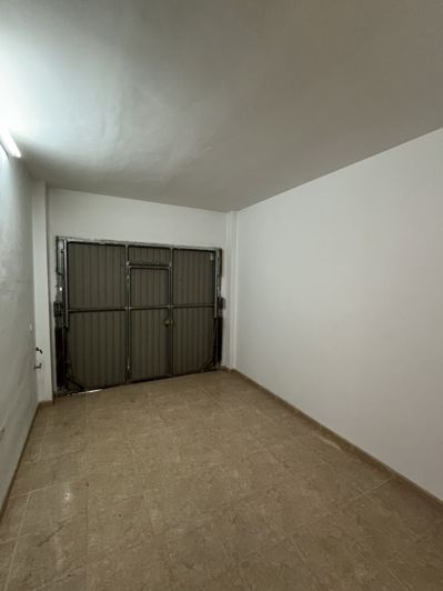 Image No.9-4 Bed Townhouse for sale