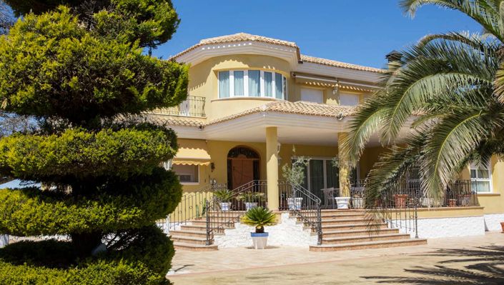 Image No.1-Villa de 7 chambres à vendre à Yecla