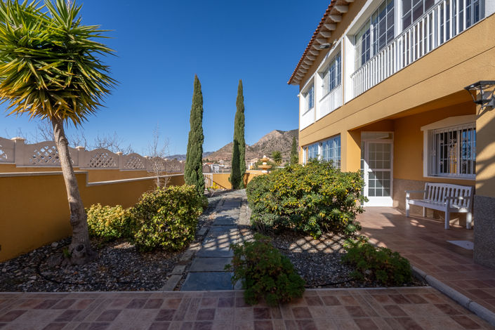 Image No.7-6 Bed Villa for sale