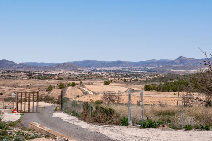 Image No.2-Maison de campagne de 6 chambres à vendre à Monóvar