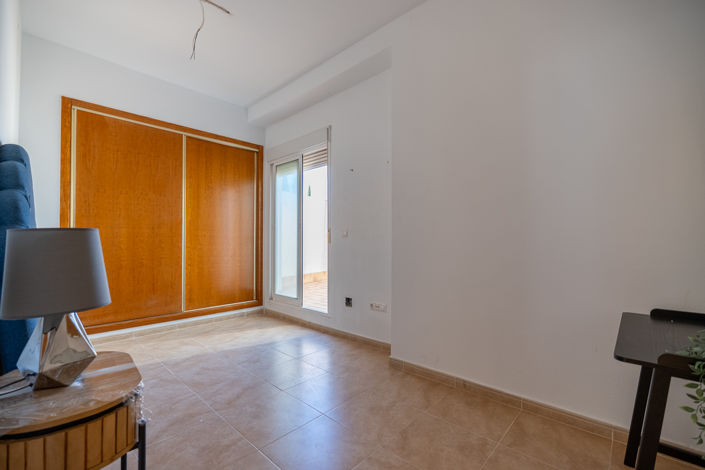 Image No.13-Appartement de 2 chambres à vendre à Canada de la Lena