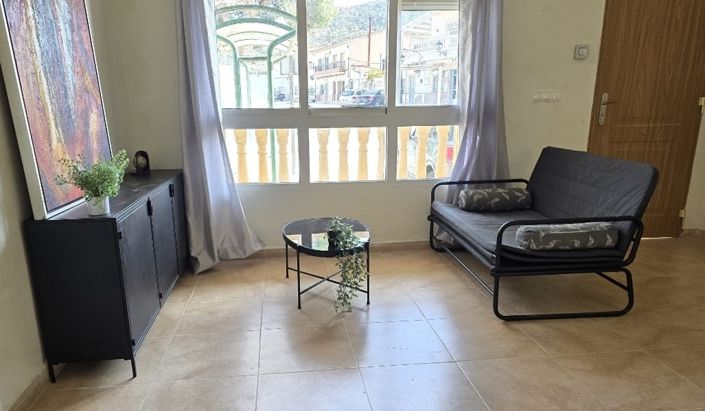 Image No.2-Appartement de 2 chambres à vendre à Canada de la Lena