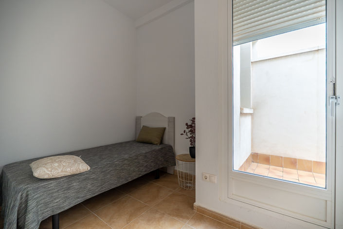 Image No.7-Appartement de 2 chambres à vendre à Canada de la Lena