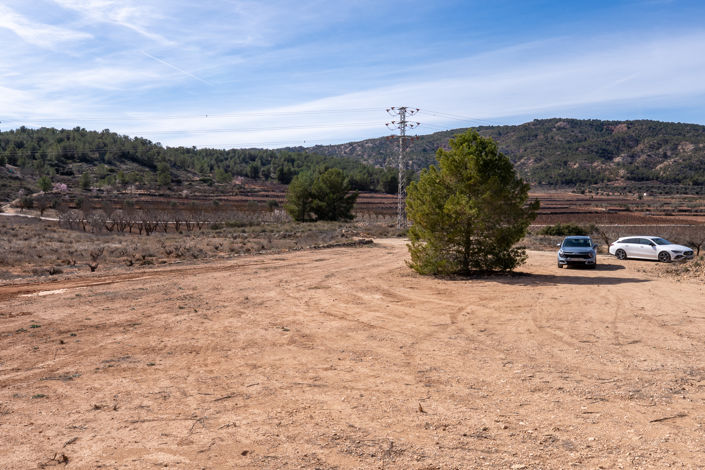 Image No.25-2 Bed Country House for sale