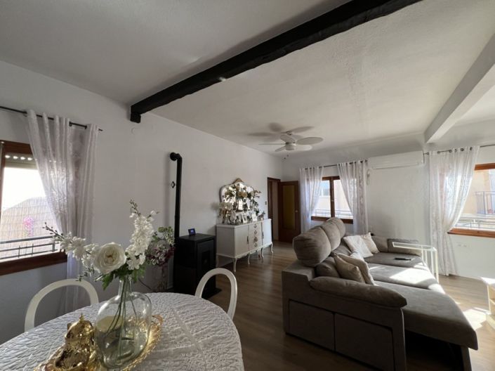 Image No.3-6 Bed Townhouse for sale