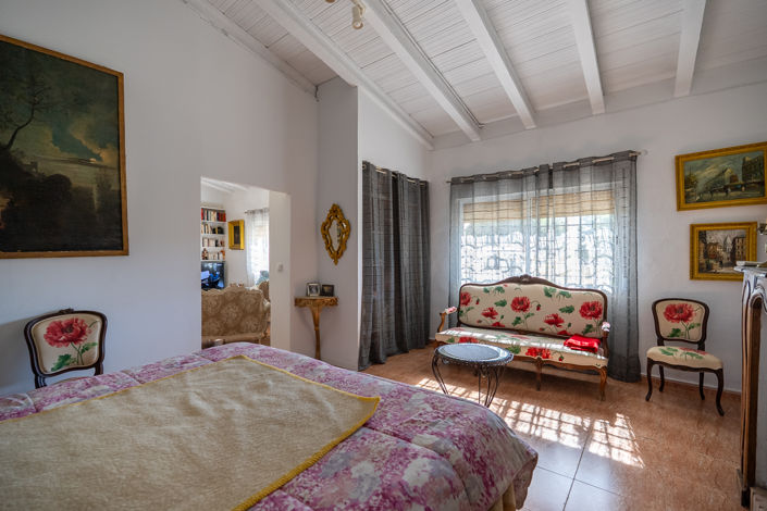 Image No.23-7 Bed Country House for sale